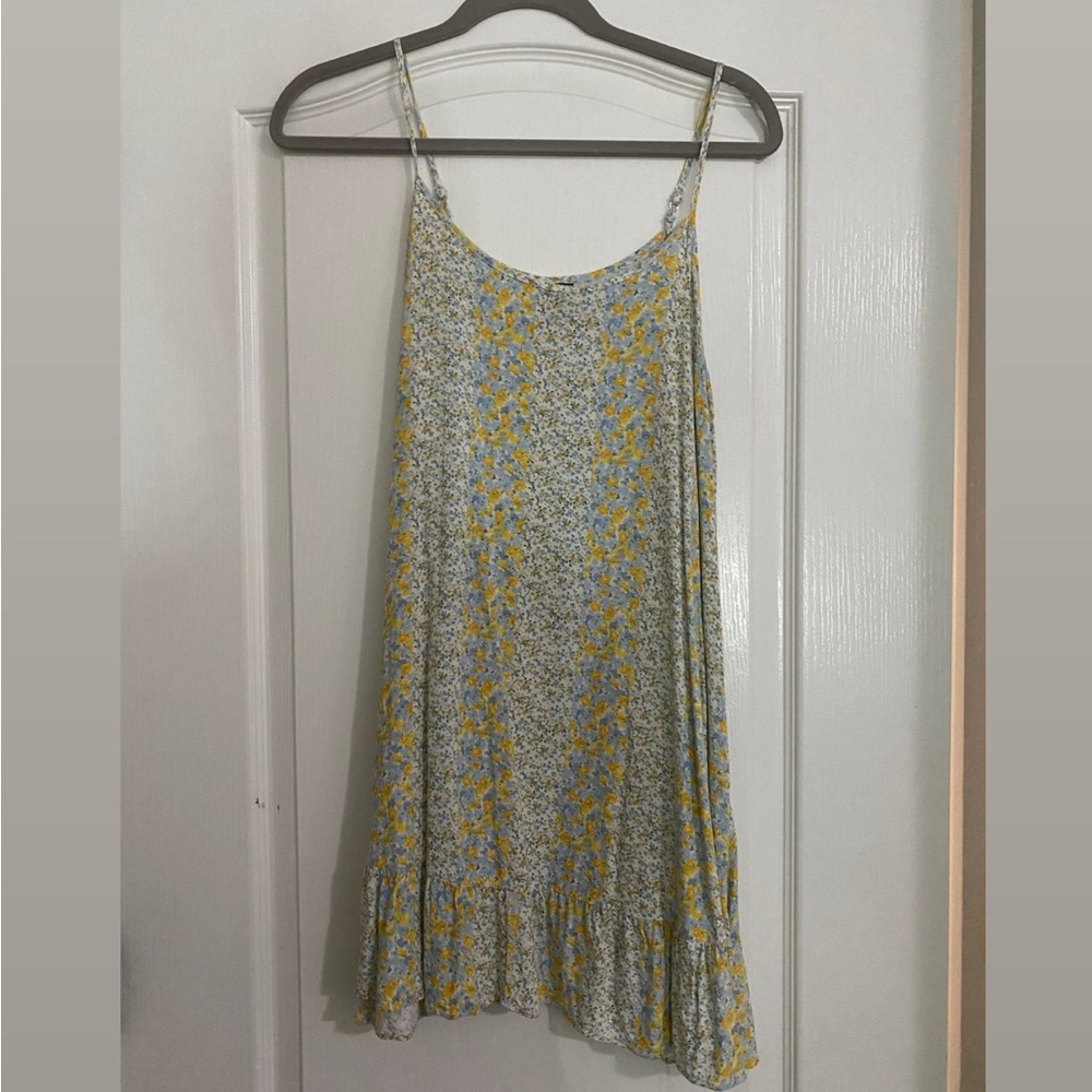 Wild fable dress. cute light colors